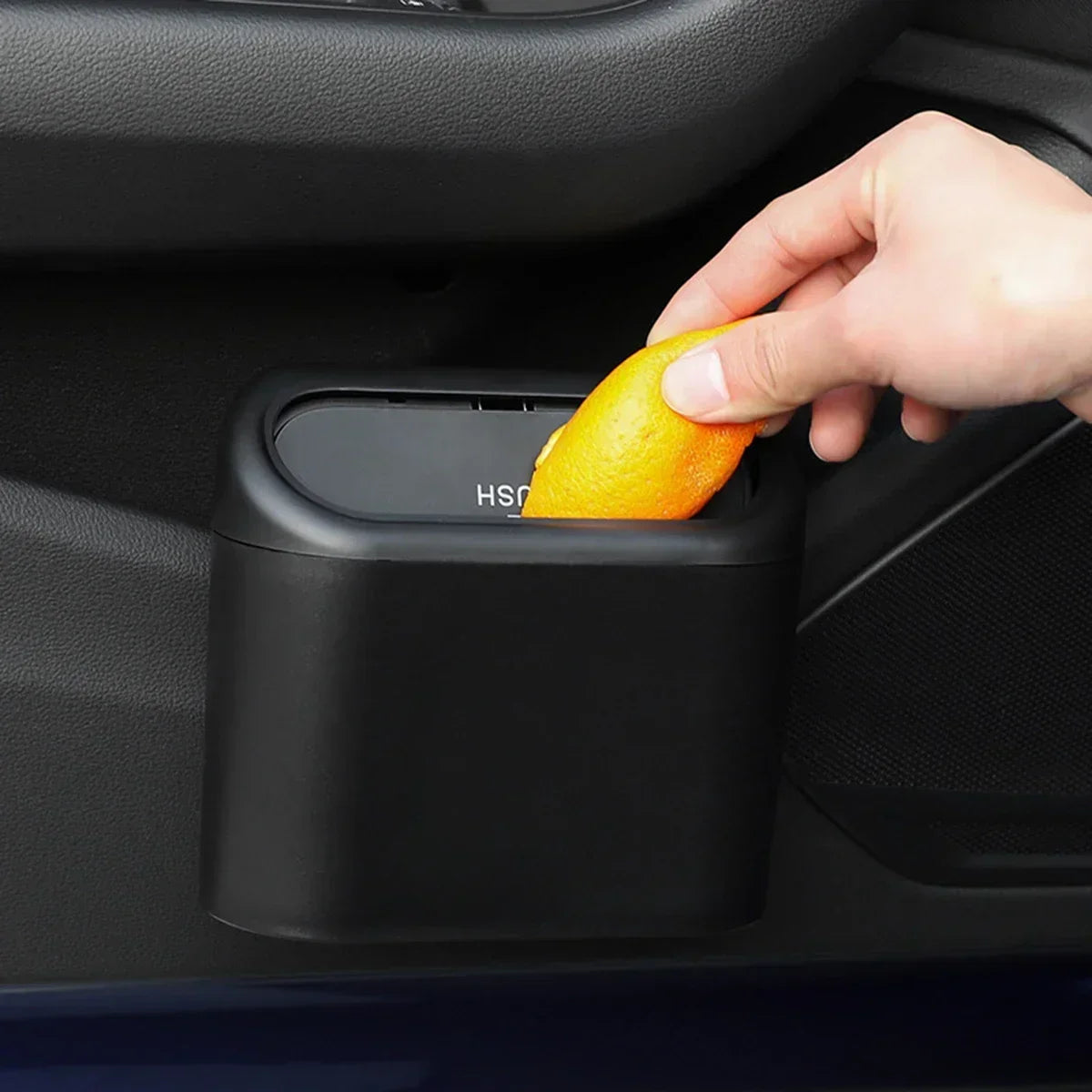 1pc-Car Trash Bin Hanging Vehicle Garbage Dust Case Storage Box Plastic Pressing Square Trash Can Type Auto Car Supplies