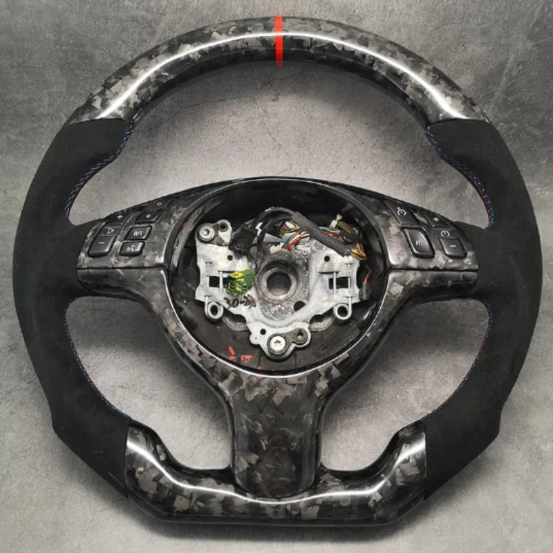 Carbon Fiber Car Steering Wheel with LED Display for BMW E46 M3 E38 E39 E46 E53 318 320 325 330 Customized Accessory