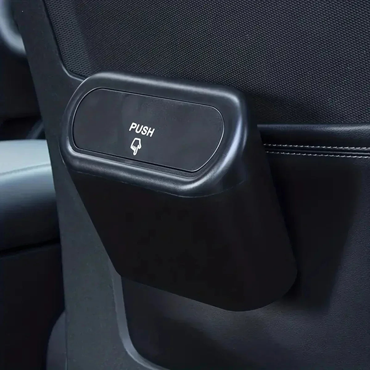 1pc-Car Trash Bin Hanging Vehicle Garbage Dust Case Storage Box Plastic Pressing Square Trash Can Type Auto Car Supplies