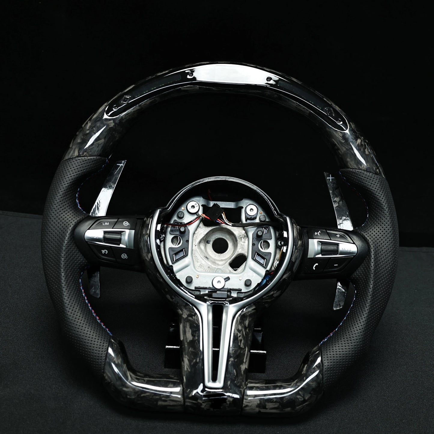 LED Steering Wheel Carbon Fiber Fit For BMW M1 M2 M3 M4 M5 M6 F30 F10 F15 F16 F32 F80 F82 3 4 5 6 X3 X5 Customized Sport Wheel