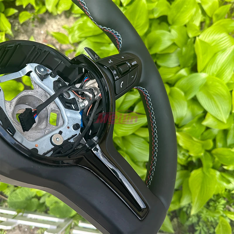 Suitable for BMW F10 F20 F30 F31 F80 M1 M2 M3 E70 E90 all leather Black Knight steering wheel, newly upgraded