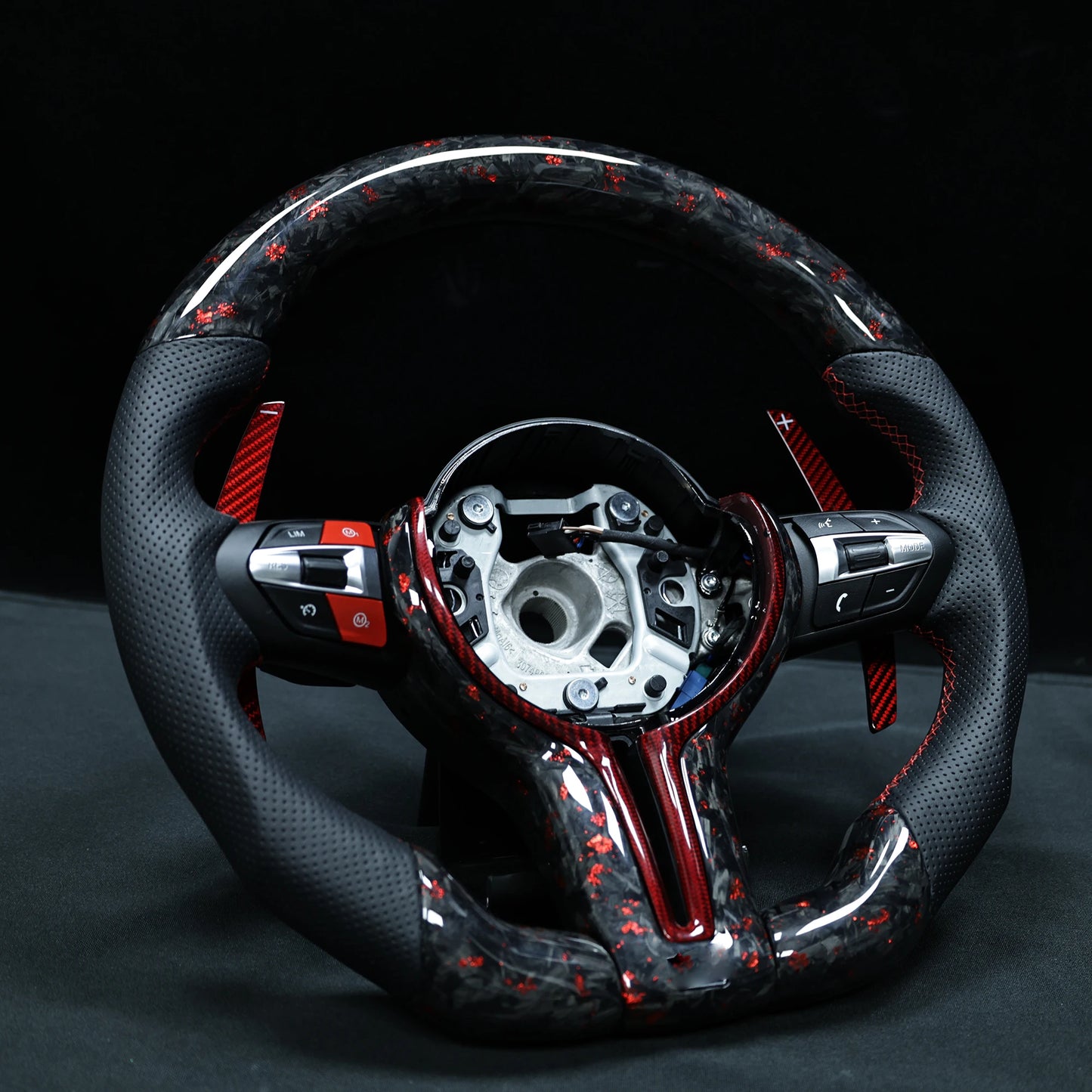 LED Steering Wheel Carbon Fiber Fit For BMW M1 M2 M3 M4 M5 M6 F30 F10 F15 F16 F32 F80 F82 3 4 5 6 X3 X5 Customized Sport Wheel