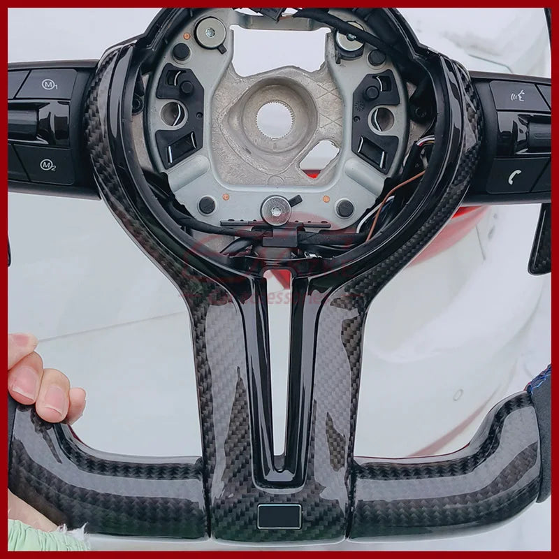 for BMW F30 F10 F31 F20 E90 adopts genuine carbon fiber and sports steering car accessories//M logo steering wheel is suitable