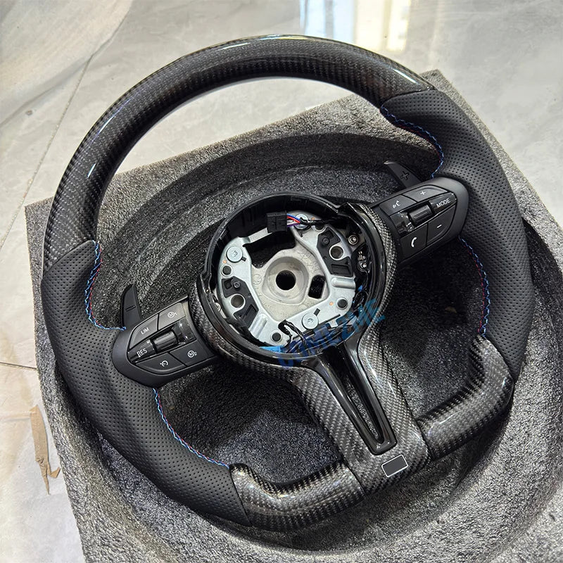 Steering wheel modification suitable for BMW F30 F10 F31 F20 F25 F22 F36 F33 F32 Carbon fiber material customizable color