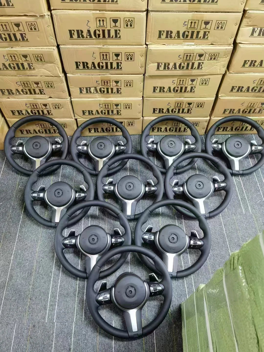 Hot Selling M Sport Steering Wheel For BMW M3 F30 F15 F16 F20 F21 F25 F26 M5 F10 F11 F06 F07 F12 F13 F01 E70 E87 E81 E90 E91 E92